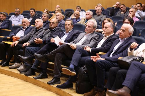 ΣΤΗ ΘΕΜΑΤΙΚΗ ΕΚΔΗΛΩΣΗ ΜΕ ΘΕΜΑ «ΛΕΙΨΥΔΡΙΑ – ΤΡΟΠΟΙ ΑΝΤΙΜΕΤΩΠΙΣΗΣ – ΟΡΘΗ ΔΙΑΧΕΙΡΙΣΗ ΚΑΙ ΛΕΛΟΓΙΣΜΕΝΗ ΧΡΗΣΗ ΤΟΥ ΝΕΡΟΥ» ΣΥΜΜΕΤΕΙΧΕ ΩΣ ΟΜΙΛΗΤΗΣ Ο ΔΗΜΑΡΧΟΣ ΧΕΡΣΟΝΗΣΟΥ